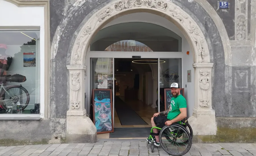 Accessible Guide sgrafit Hotel und  sgrafit RoofTop